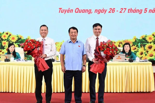 Tuyên Quang có thêm 2 Phó Chủ tịch UBND tỉnh Tuyên Quang có thêm 2 Phó Chủ tịch UBND tỉnh