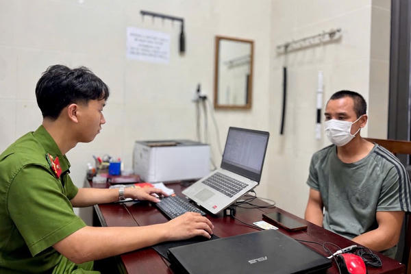 Đánh bạc bằng hình thức trực tuyến với số tiền lớn, một đối tượng bị khởi tố