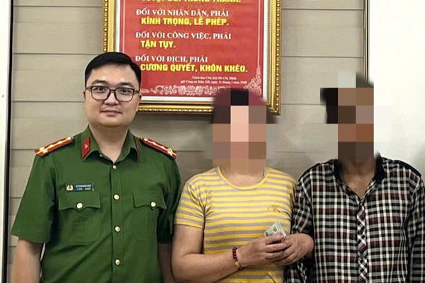 Nam thanh niên được Công an phường Tích Lương kết nối trở về với gia đình sau 4 tháng mất liên lạc Nam thanh niên được Công an phường Tích Lương kết nối trở về với gia đình sau 4 tháng mất liên lạc