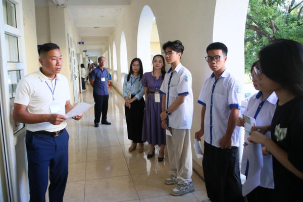 Quảng Ninh chuẩn bị 39 điểm thi tốt nghiệp THPT năm 2026 Quảng Ninh chuẩn bị 39 điểm thi tốt nghiệp THPT năm 2026