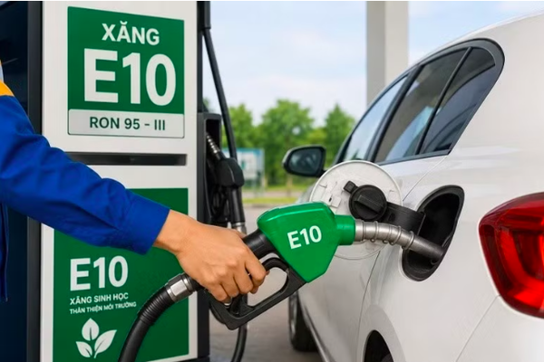 Giá xăng dầu tiếp tục giảm mạnh, xăng E10 còn hơn 19.000 đồng/lít
