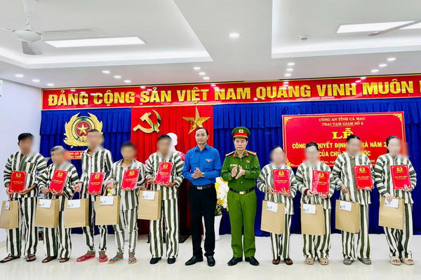 Cà Mau: Công bố quyết định đặc xá năm 2026 cho 34 phạm nhân