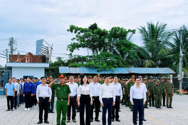 Công an xã Đại Phước được khen thưởng tại Lễ chào cờ Tổ quốc tháng 6/2026