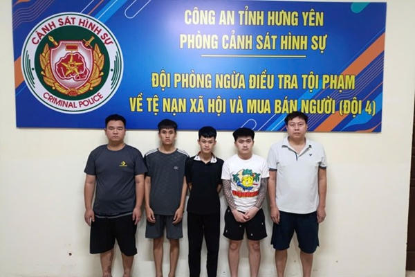 Khởi tố 5 bị can trong đường dây lập doanh nghiệp “ảo”, mua bán tài khoản ngân hàng
