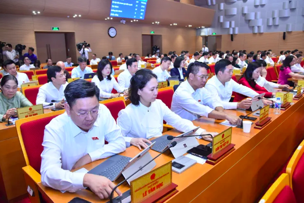Hà Nội thông qua quy định mới về tổ chức, hoạt động của thôn, tổ dân phố
