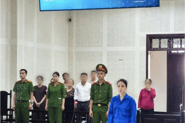 Cựu nhân viên ngân hàng ở Quảng Ninh lĩnh 13 năm tù vì lừa đảo hơn 33 tỷ đồng