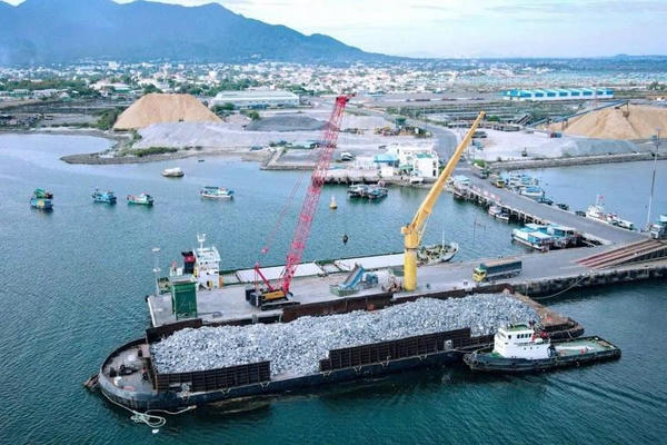 Giá trị pháp lý chuyên ngành nhìn từ việc tranh chấp bảo hiểm hàng hải Giá trị pháp lý chuyên ngành nhìn từ việc tranh chấp bảo hiểm hàng hải