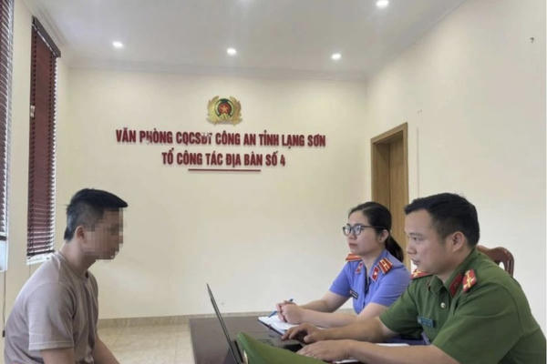 Gây tai nạn giao thông khi đi bộ qua đường, một người bị khởi tố Gây tai nạn giao thông khi đi bộ qua đường, một người bị khởi tố