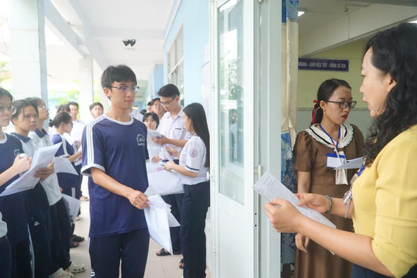 Cà Mau: Bảo đảm an toàn tuyệt đối, tiếp sức sĩ tử vững tin vượt “vũ môn”