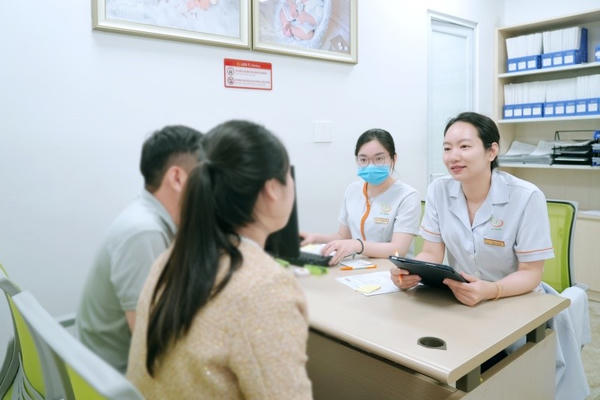 Mang gen tan máu bẩm sinh, cặp vợ chồng vùng cao đón con nhờ cơ hội không ngờ tới Mang gen tan máu bẩm sinh, cặp vợ chồng vùng cao đón con nhờ cơ hội không ngờ tới