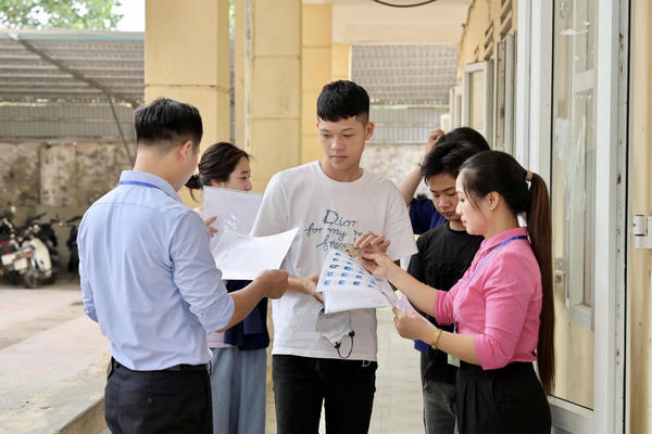 Thi tốt nghiệp THPT 2026: Lịch sử là môn có số lượng thí sinh đăng ký nhiều nhất
