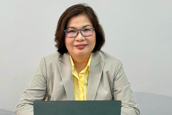 Làm "sổ đỏ" theo sự phân chia nhà đất trong bản án ly hôn có phải nộp thuế, lệ phí trước bạ? Làm "sổ đỏ" theo sự phân chia nhà đất trong bản án ly hôn có phải nộp thuế, lệ phí trước bạ?