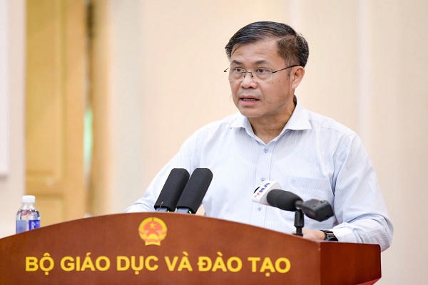 Xử lý 69 trường hợp thí sinh mang điện thoại di động vào phòng thi