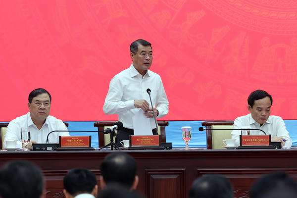 Thủ tướng: TPHCM phải thay thế ngay cán bộ, nếu các quý liên tiếp không hoàn thành nhiệm vụ Thủ tướng: TPHCM phải thay thế ngay cán bộ, nếu các quý liên tiếp không hoàn thành nhiệm vụ