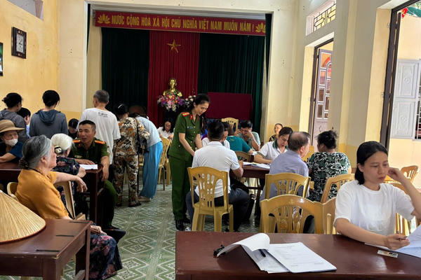 Chi trả an sinh xã hội không dùng tiền mặt: Thanh Hóa cán đích sớm