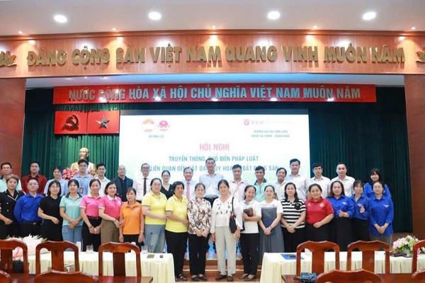 Tăng cường hiệu quả quản lý nhà nước bằng công tác phổ biến pháp luật Tăng cường hiệu quả quản lý nhà nước bằng công tác phổ biến pháp luật