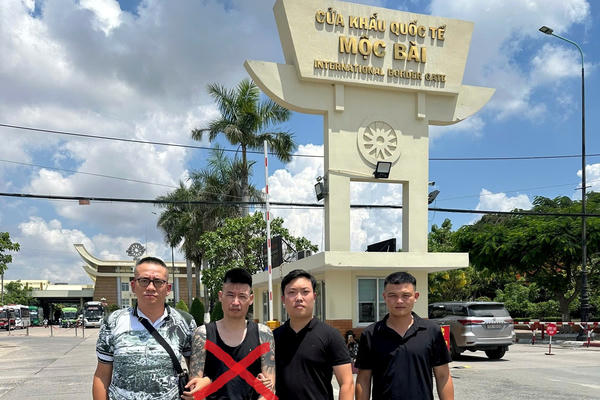  Bắt giữ đối tượng truy nã nguy hiểm lẩn trốn sang Campuchia
