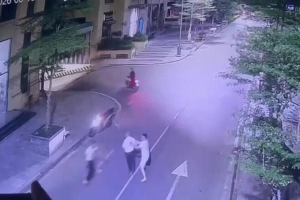 Điểm tin Pháp luật 16/06: Bắt khẩn cấp 3 bảo vệ trong vụ xô xát tại chung cư ở Hà Nội