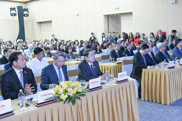 Đề xuất tặng Bằng khen của Thủ tướng cho các “Gương sáng pháp luật” năm 2026