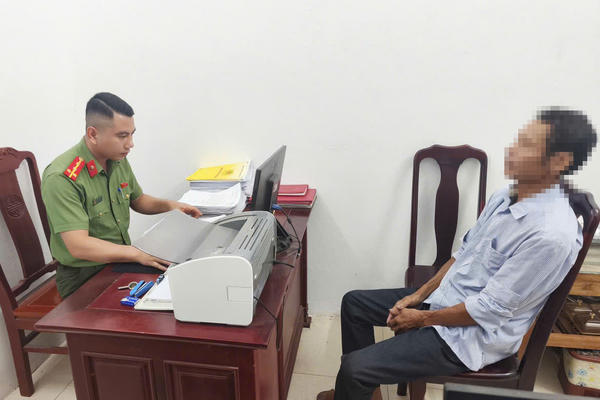 Công an Thanh Hóa cảnh báo người dân cần cảnh giác khi tham gia các hội, nhóm trên mạng xã hội