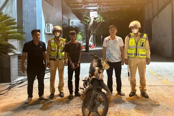 Công an Hà Tĩnh: Bóc gỡ mắt xích trong đường dây ma túy liên xã