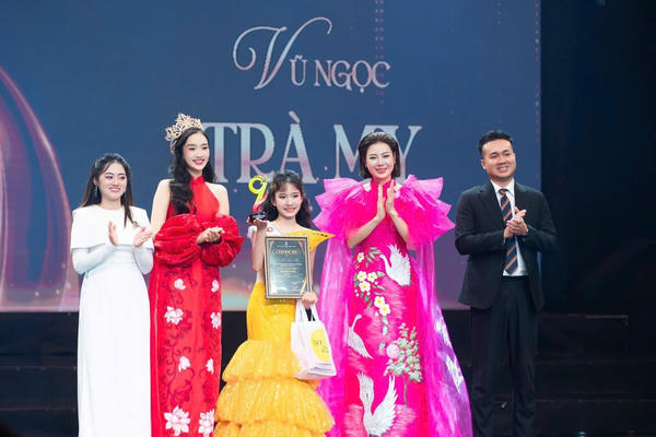 Tỏa sáng từ lớp học đến sân khấu, màn ảnh: Hành trình của Vũ Ngọc Trà My