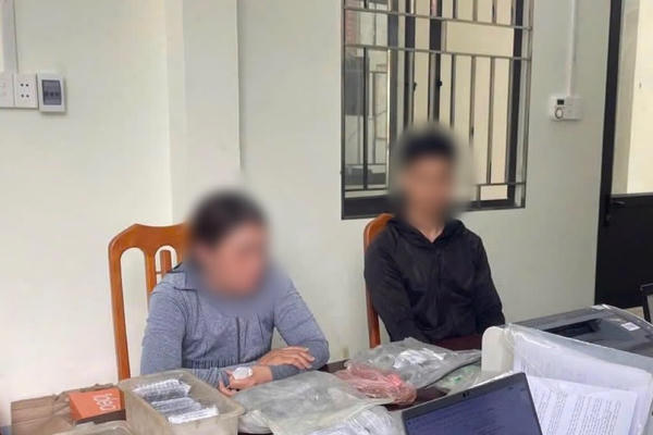 Thuốc chữa bệnh trôi nổi được phát hiện ở xã vùng cao Tuyên Quang