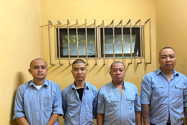 Triệt phá ổ nhóm đối tượng Đánh bạc và Tổ chức đánh bạc dưới hình thức cá độ bóng đá Triệt phá ổ nhóm đối tượng Đánh bạc và Tổ chức đánh bạc dưới hình thức cá độ bóng đá