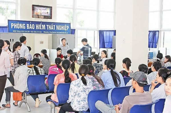 Trên 245 nghìn người thất nghiệp được hưởng trợ cấp