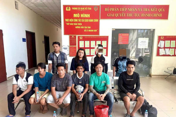 Bộ Công an "thưởng nóng" cho Công an Hà Tĩnh vì có thành tích xuất sắc