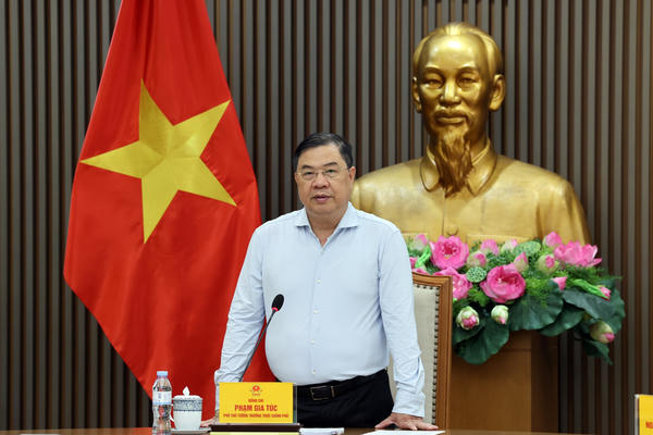 Đẩy nhanh triển khai các dự án hợp tác đầu tư, hạ tầng trọng điểm Việt Nam - Lào