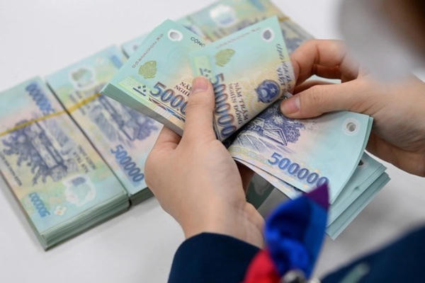 Đề xuất 2 phương án điều chỉnh mức lương tối thiểu từ 1/1/2027