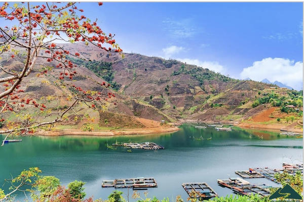 Sơn La phấn đấu đón 1,3 triệu lượt khách du lịch vùng lòng hồ thủy điện vào năm 2030
