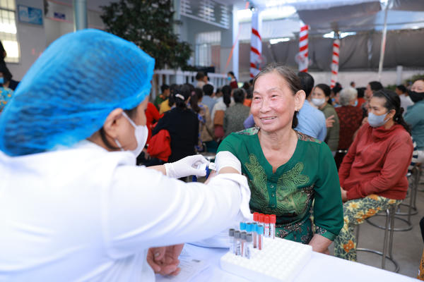 Nâng cao năng lực y tế cơ sở, vì một cộng đồng khỏe mạnh Nâng cao năng lực y tế cơ sở, vì một cộng đồng khỏe mạnh