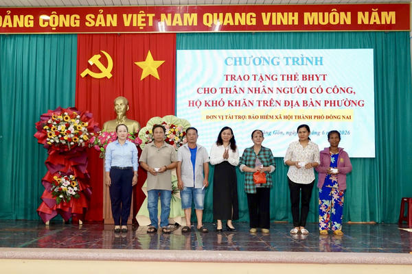 Phường Hàng Gòn lập đội chăm sóc sức khỏe cộng đồng, khám miễn phí cho dân