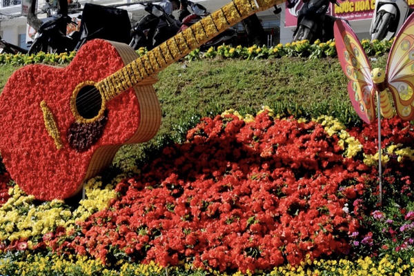 Chuẩn bị tổ chức Festival Hoa tỉnh Hưng Yên lần thứ nhất Chuẩn bị tổ chức Festival Hoa tỉnh Hưng Yên lần thứ nhất