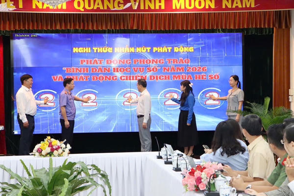Thành phố Đồng Nai sơ kết một năm triển khai phong trào “Bình dân học vụ số”, phát động Chiến dịch “Mùa hè số” năm 2026