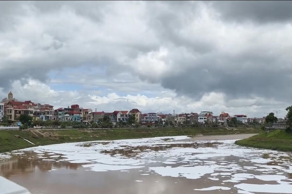 Bọt trắng phủ sông Kỳ Cùng: Công an xác minh nguồn phát sinh từ hóa chất tồn lưu tại doanh nghiệp cũ Bọt trắng phủ sông Kỳ Cùng: Công an xác minh nguồn phát sinh từ hóa chất tồn lưu tại doanh nghiệp cũ