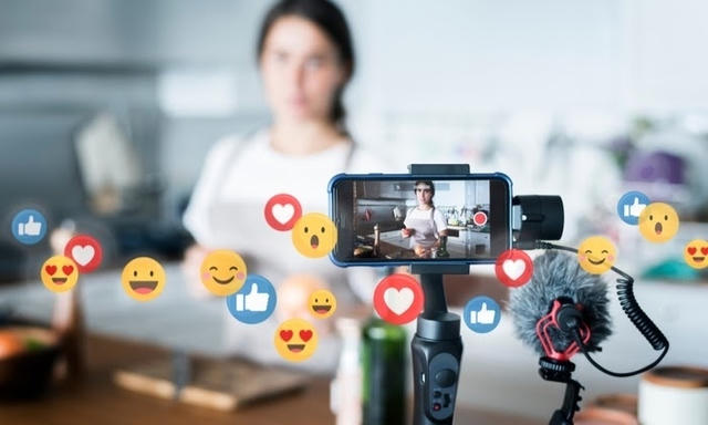 Livestream bán hàng phải công khai nhiều thông tin, vi phạm có thể bị chấm dứt đăng ký Livestream bán hàng phải công khai nhiều thông tin, vi phạm có thể bị chấm dứt đăng ký
