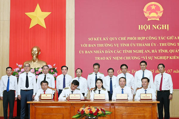 Kiểm toán Nhà nước ký kết quy chế phối hợp với Nghệ An, Hà Tĩnh, Quảng Trị và Huế Kiểm toán Nhà nước ký kết quy chế phối hợp với Nghệ An, Hà Tĩnh, Quảng Trị và Huế