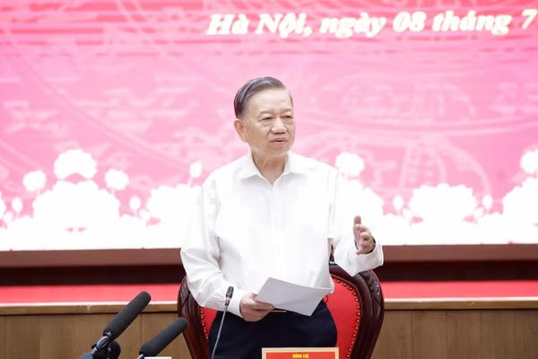 Tổng Bí thư, Chủ tịch nước Tô Lâm yêu cầu TP Hà Nội phải giao chỉ tiêu rõ người, rõ việc để đạt tăng trưởng hai con số