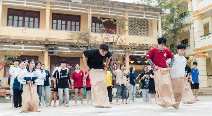 Bản tin tổng hợp 09/07: Xây trường ở 248 xã biên giới: Đầu tư cho tương lai và hòa bình