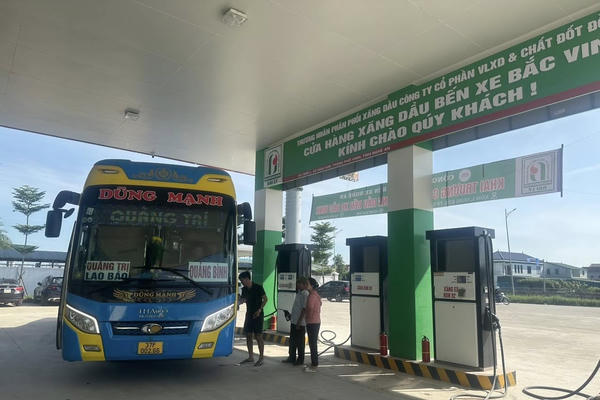 Giá nguyên liệu giảm, tỉnh Nghệ An yêu cầu doanh nghiệp vận tải điều chỉnh giá cước Giá nguyên liệu giảm, tỉnh Nghệ An yêu cầu doanh nghiệp vận tải điều chỉnh giá cước