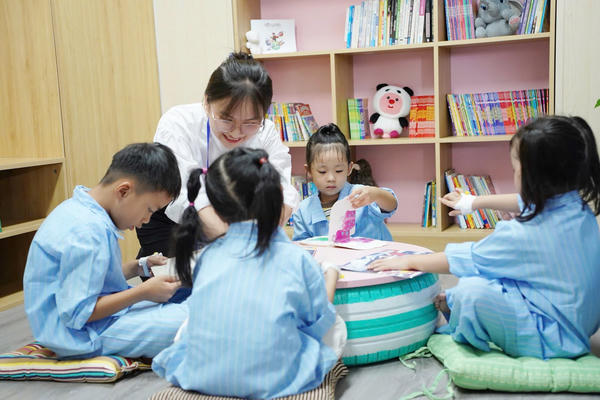 Lan tỏa văn hóa đọc, xây dựng không gian tri thức trong các cơ sở khám bệnh, chữa bệnh tại Nghệ An