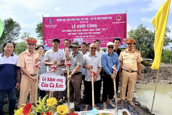 Khởi công cầu giao thông từ mô hình "Nhịp cầu yêu thương" ở Cà Mau 