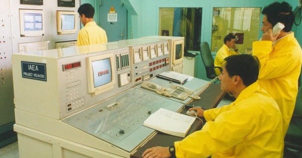 Nhân sự ngành năng lượng nguyên tử được đề xuất phụ cấp ưu đãi đến 70% Nhân sự ngành năng lượng nguyên tử được đề xuất phụ cấp ưu đãi đến 70%