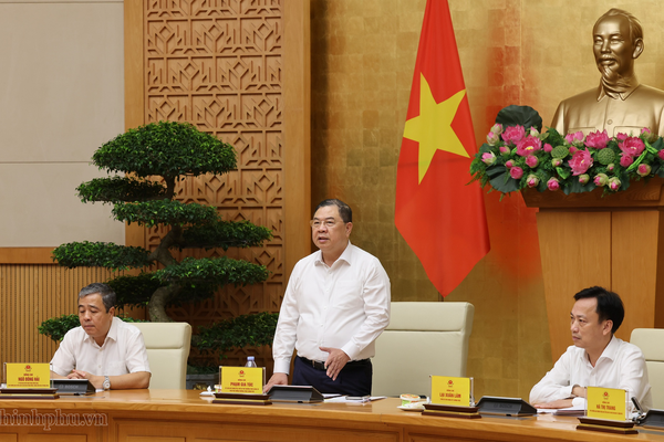 Phát huy tinh thần quyết liệt, chủ động, sáng tạo trong công tác bảo vệ nền tảng tư tưởng của Đảng