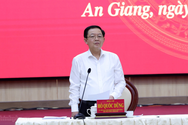 Phó Thủ tướng Hồ Quốc Dũng: Chuẩn bị sẵn sàng để Phú Quốc trở thành cực tăng trưởng mới Phó Thủ tướng Hồ Quốc Dũng: Chuẩn bị sẵn sàng để Phú Quốc trở thành cực tăng trưởng mới