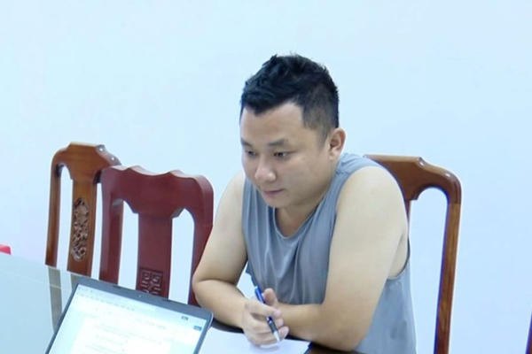 Ninh Bình: Khởi tố 2 vụ khai thác cát, đá trái phép, thu lợi bất chính gần 1,2 tỷ đồng Ninh Bình: Khởi tố 2 vụ khai thác cát, đá trái phép, thu lợi bất chính gần 1,2 tỷ đồng