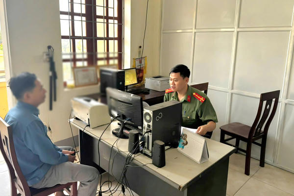 Giám đốc điện lực Nghệ An đề nghị miễn xử phạt hành chính người đăng tin sai sự thật  